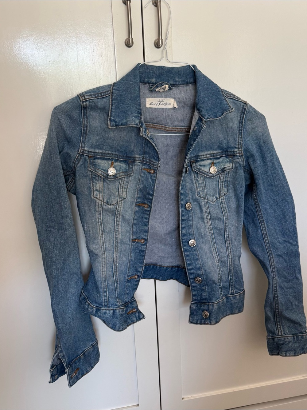 Women's Medium Wash Denim Jacket - Casual Jean Jacket